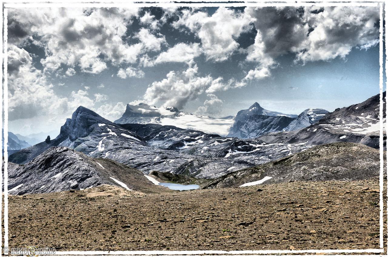 Le glacier des Diablerets vu du Col de la Selle