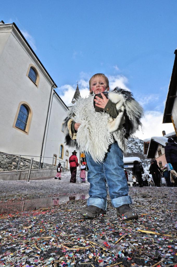 La relève du Carnaval d'Evolène