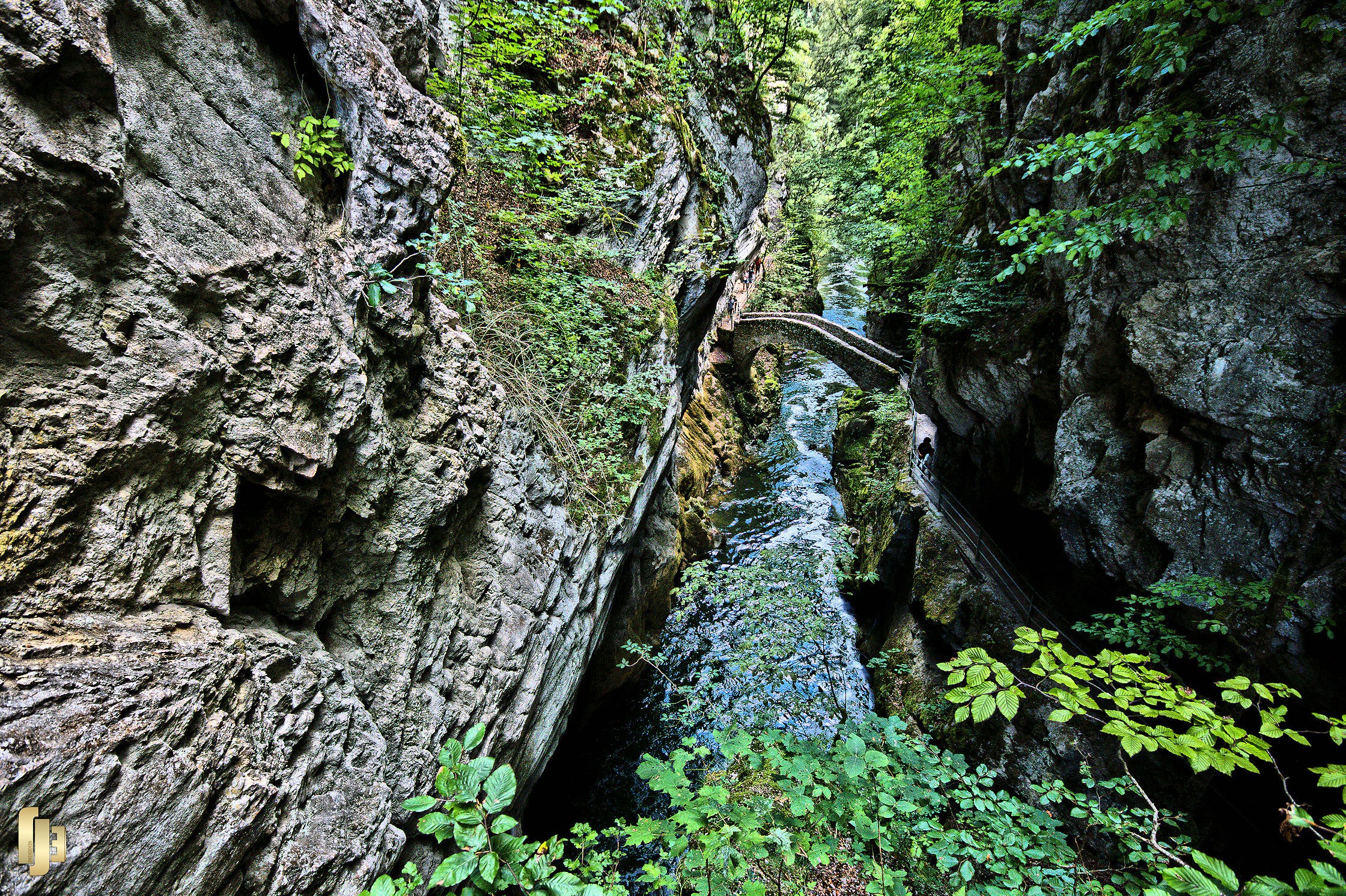 Magnifiques Gorges de l'Areuse - art.200834