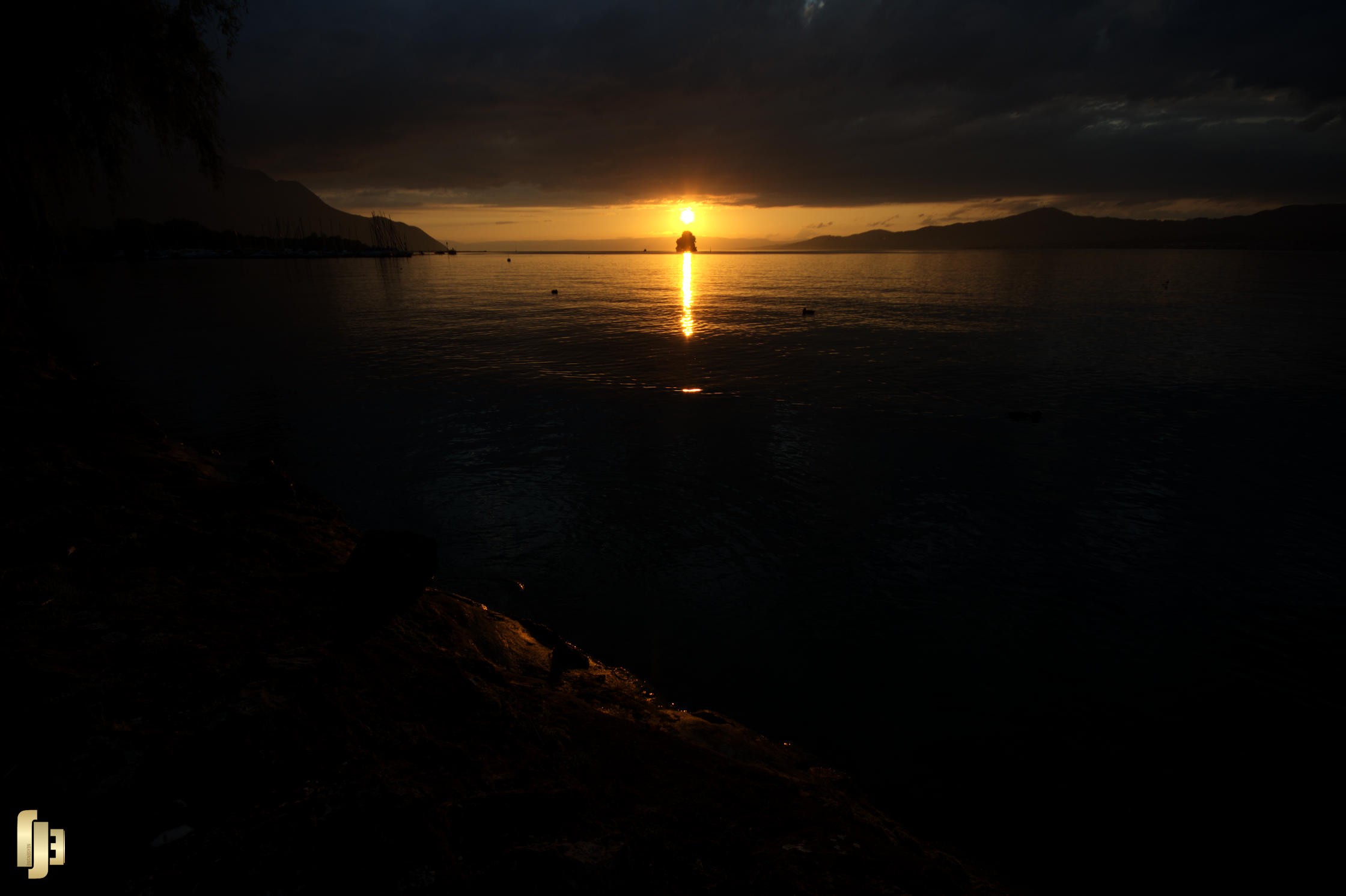 Coucher de soleil sur l'île de Peilz